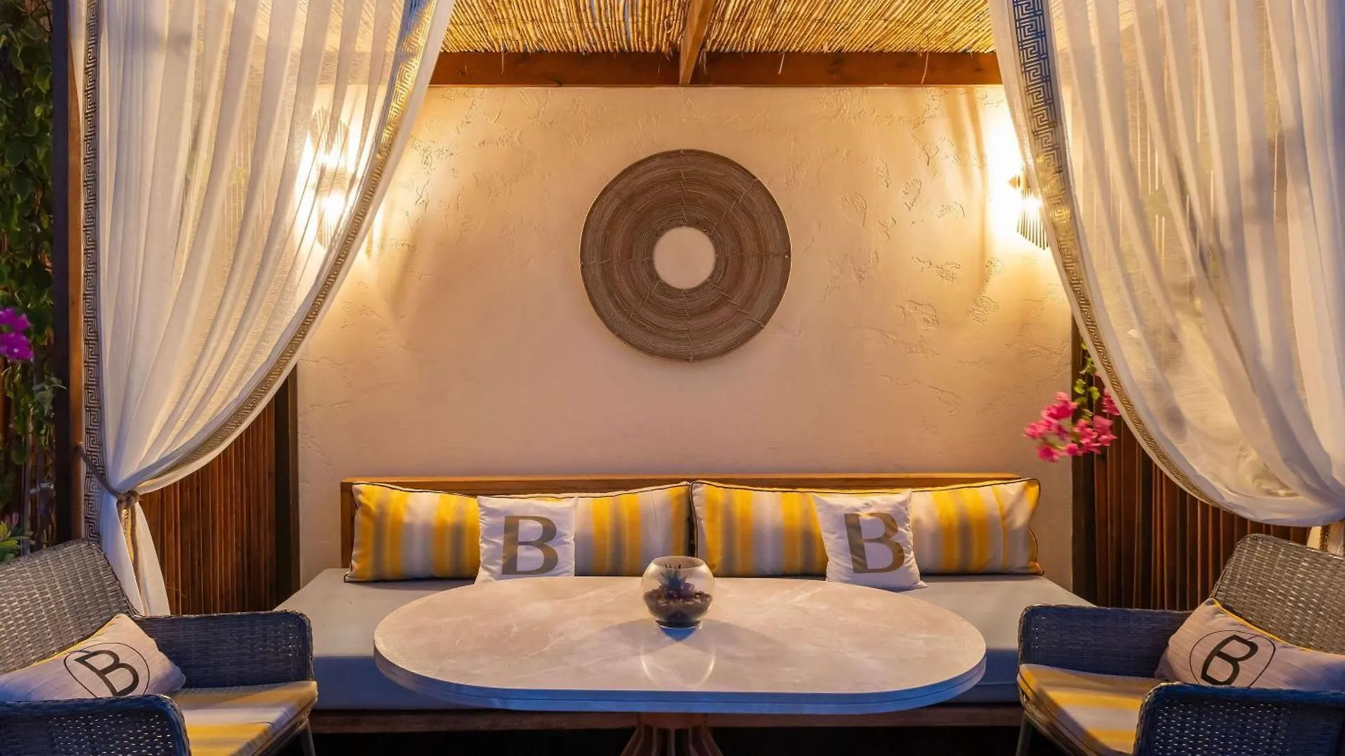 Swissotel Living بودروم
