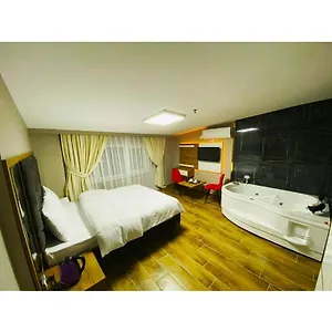 mall-of-tem-suit-hotel.istanbul-turkeyhotels.com/